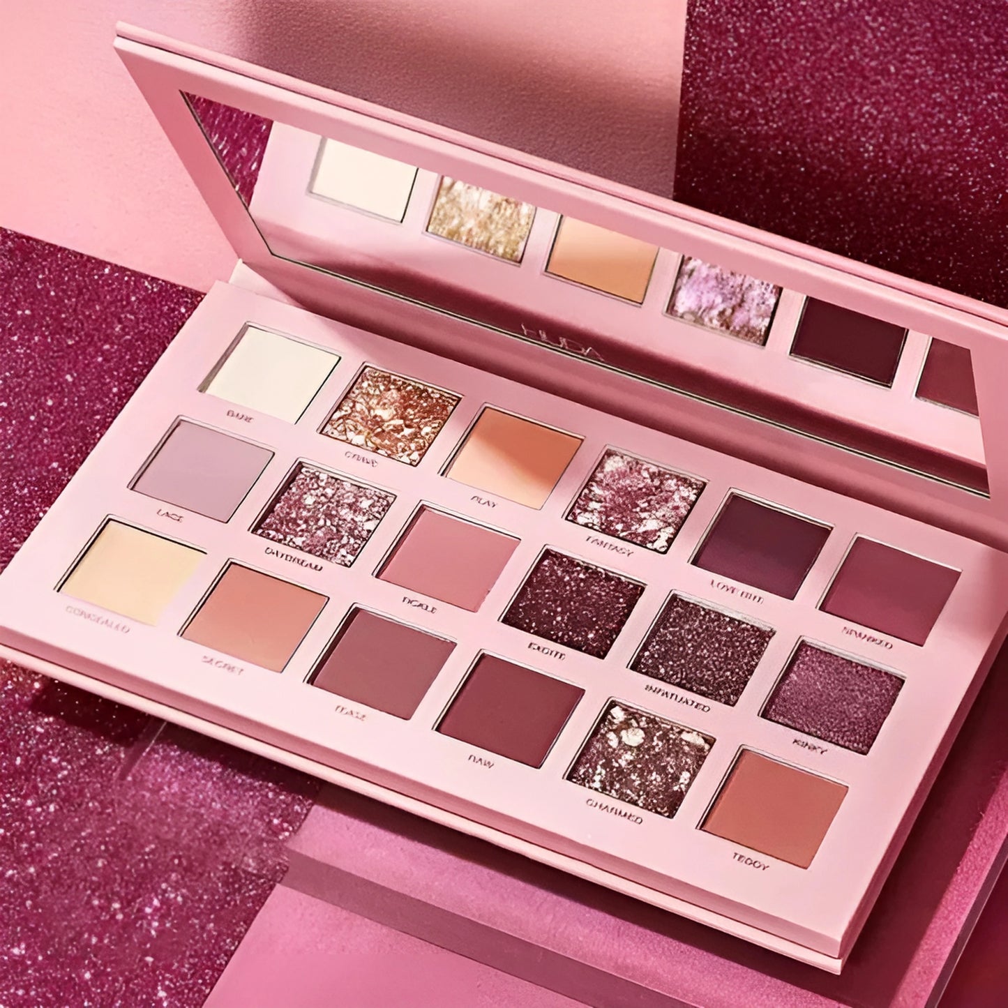 18-in-1 Glam Eyeshadow Palette – Matte, Shimmer & Glitter Finish | Long-Lasting Eye Makeup